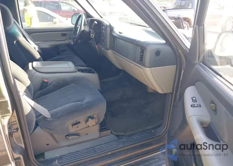 2002 Chevrolet Tahoe Ls from USA, damaged, VIN 1GNEC13Z92R120334